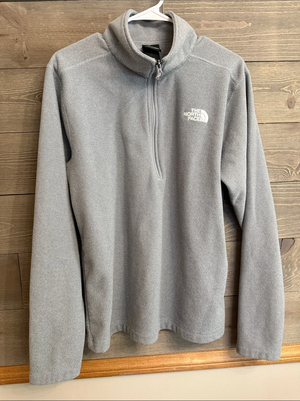 The North Face Men’s Gray Quarter Zip Fleece Pullover Size M